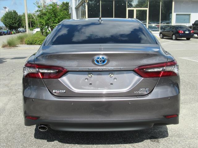 2021 toyota camry hybrid xle