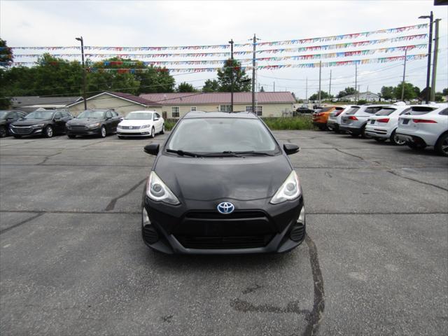 2016 toyota prius c four