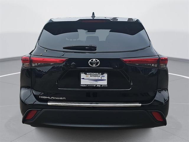 2023 toyota highlander l