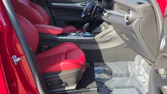 2024 Alfa Romeo Stelvio