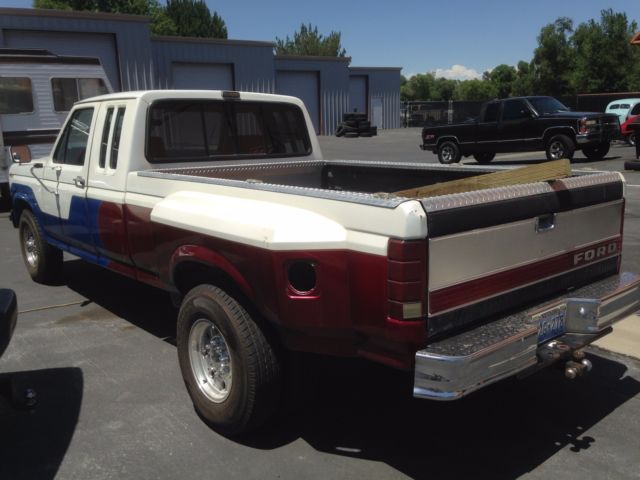 1985 ford f350 ext cab dually 429 4sp. - limited edition / world shipping