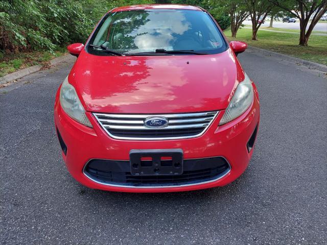 2012 ford fiesta se
