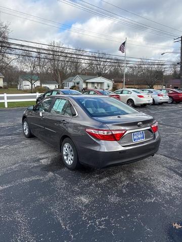 2016 toyota camry