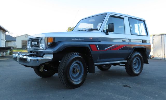 toyota land cruiser bj70