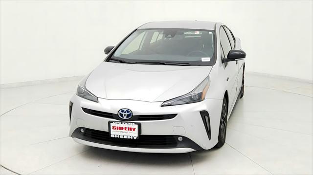 2022 toyota prius l