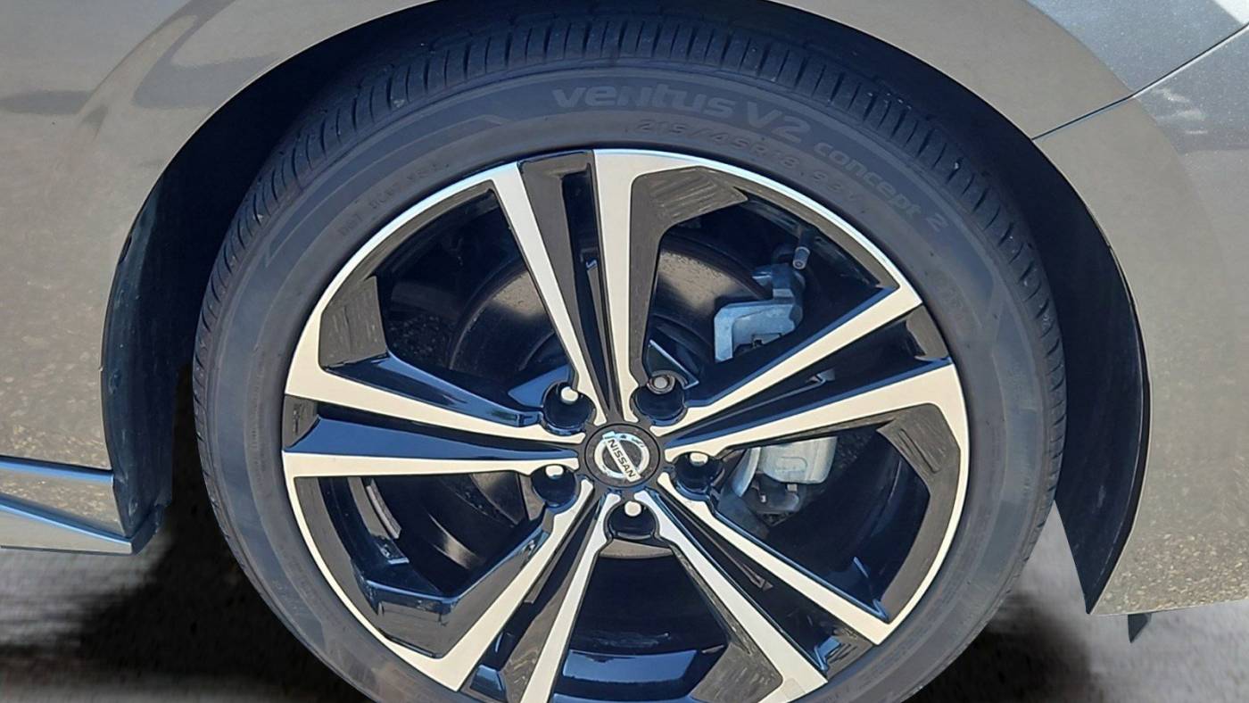 2021 nissan sentra sr