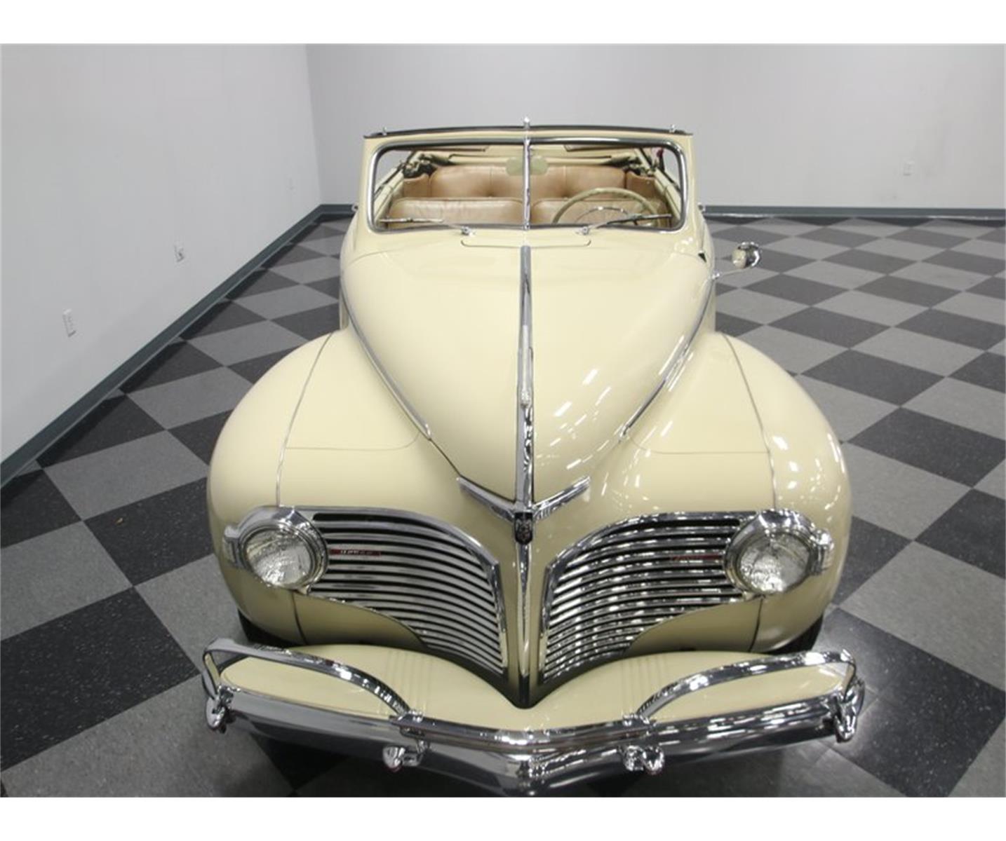 1941 dodge luxury liner