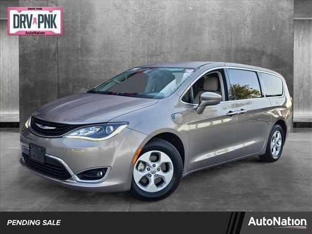 2018 chrysler pacifica hybrid touring plus