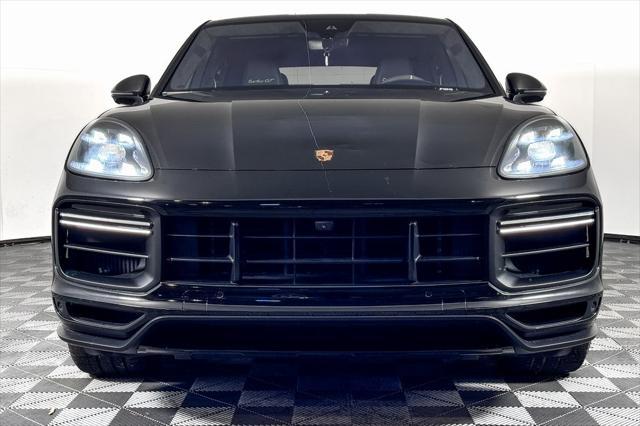 2022 porsche cayenne turbo