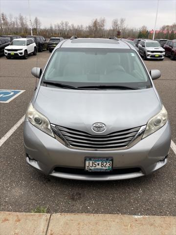 2013 toyota sienna xle