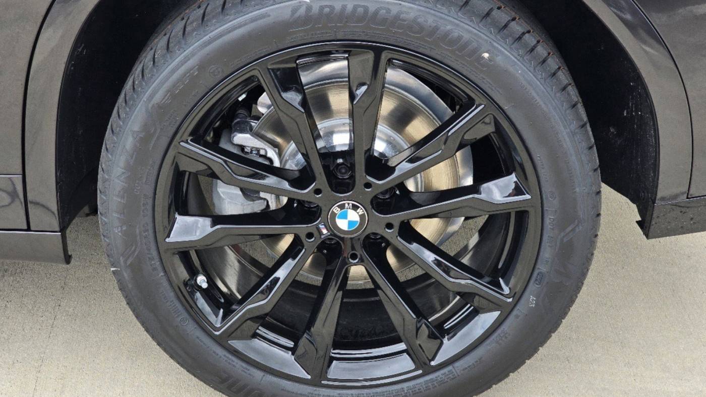 2025 bmw x4 xdrive30i