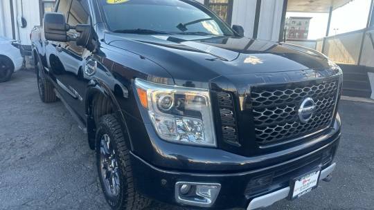 2016 Nissan Titan