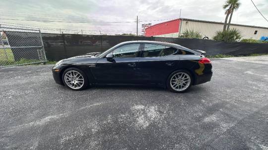 2016 Porsche Panamera