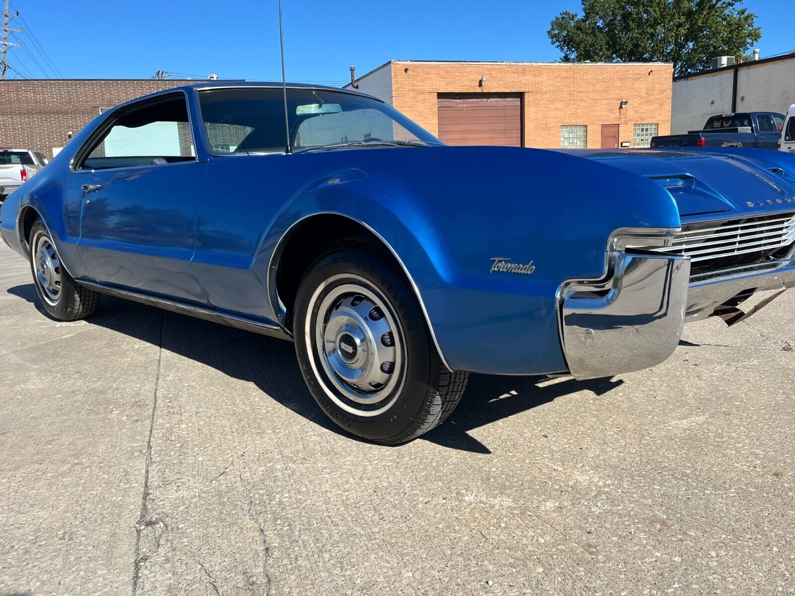 1966 oldsmobile toronado