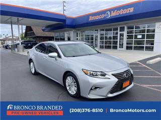 2016 Lexus ES base