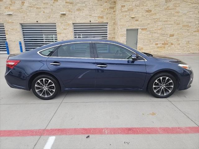 2016 toyota avalon xle