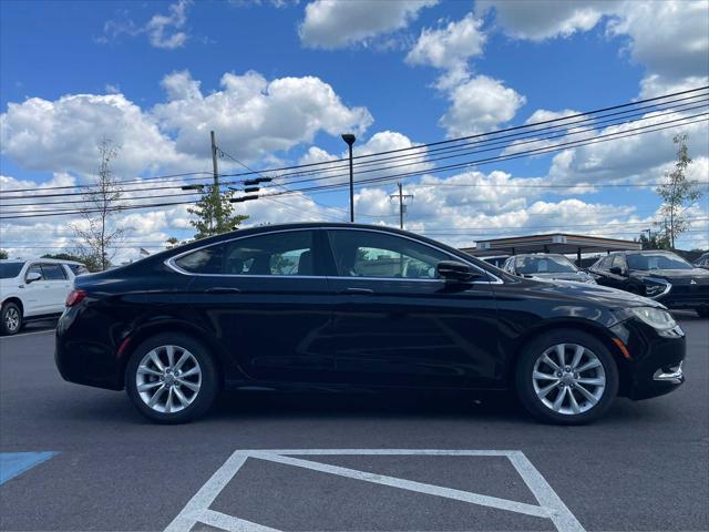 2015 chrysler 200 c