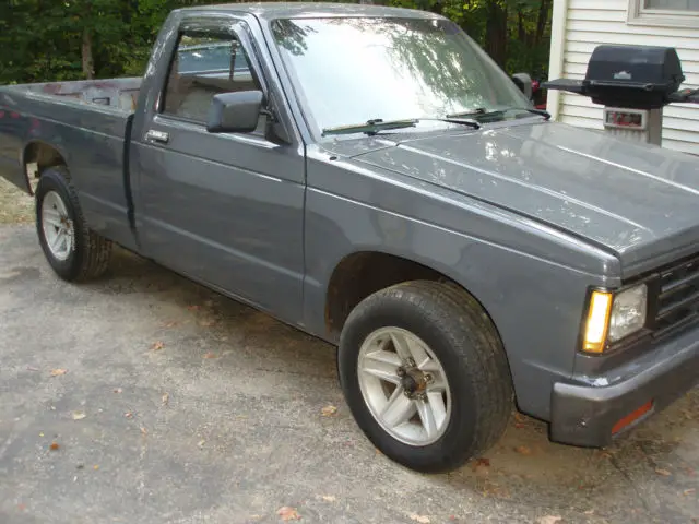 1987 chevrolet s-10 pickup - v8 automatic