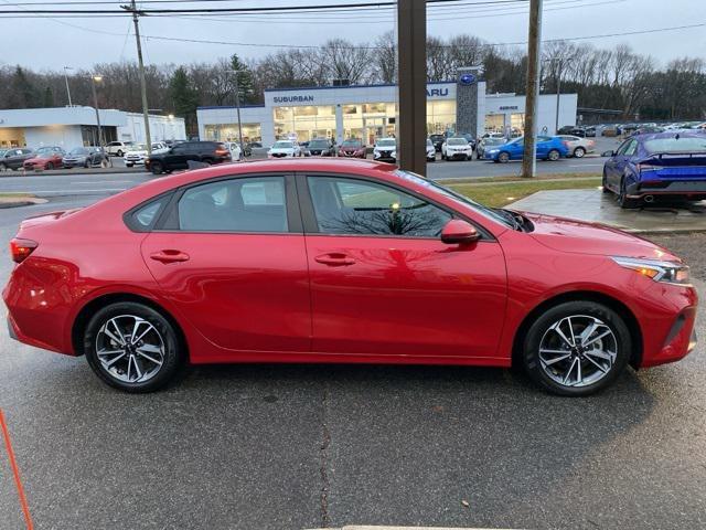 2022 kia forte lxs