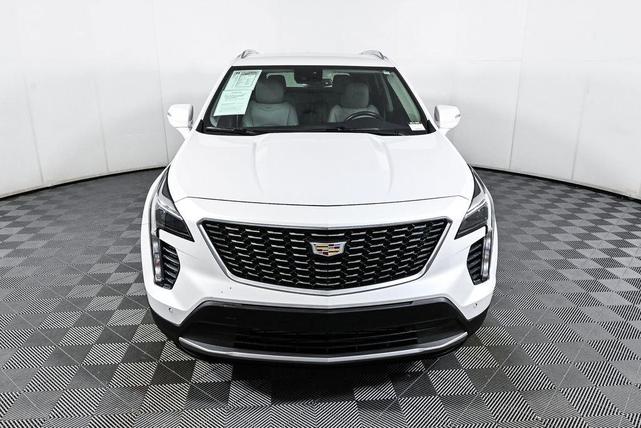 2022 cadillac xt4 premium luxury