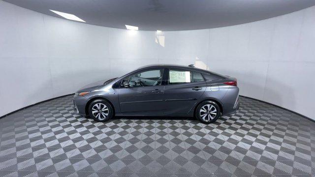 2019 toyota prius prime advanced