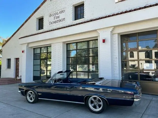 phs documented original options: tri-power, 4 speed, rallye pac gauges w/tach