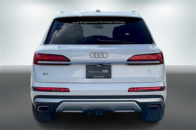 2025 audi q7 45 premium plus