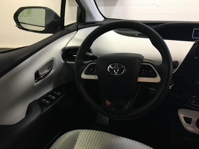 used 2016 toyota prius two appleton, wi 54913 for sale in appleton, wisconsin