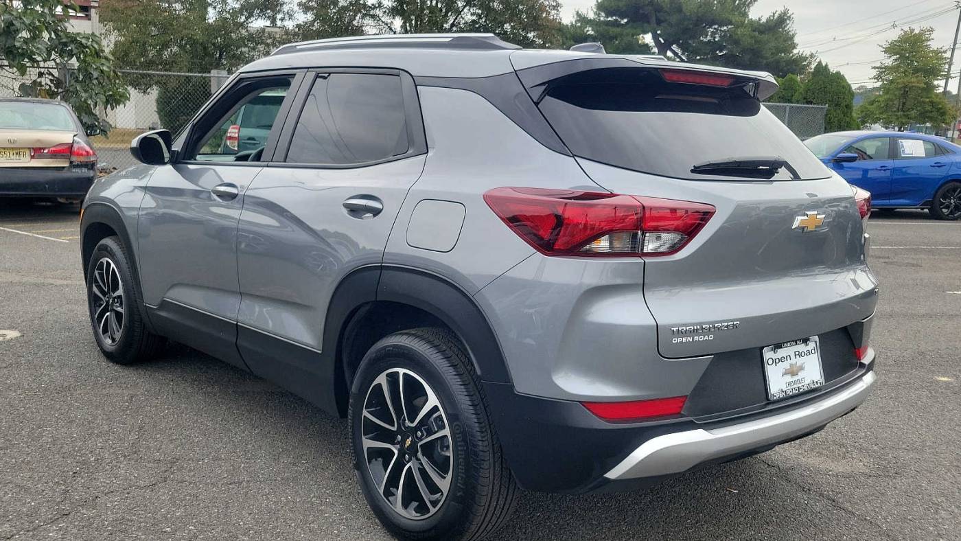 2024 chevrolet trailblazer lt
