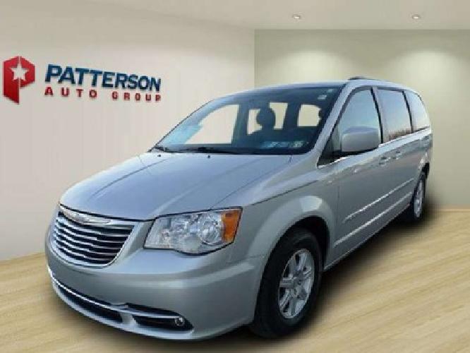 2012 chrysler town & country touring in wichita falls, tx