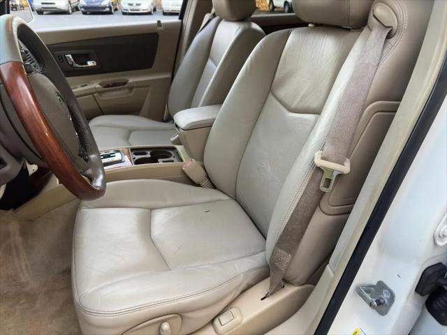 2006 cadillac srx v8