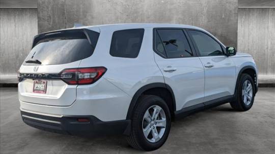 2023 honda pilot lx