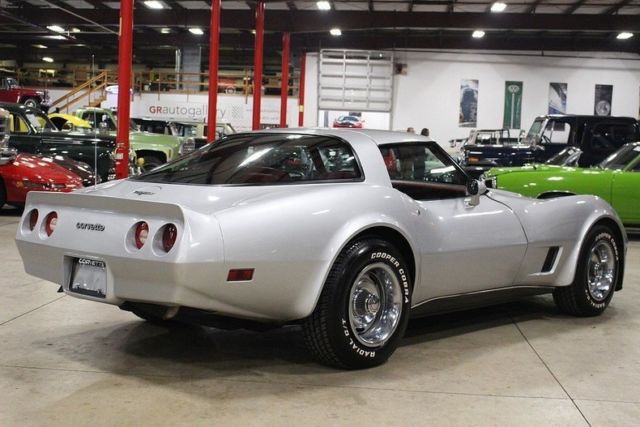 1980 chevrolet corvette 52979 miles silver coupe 5.7 liter v8 automatic