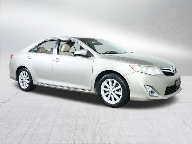 2013 toyota camry xle
