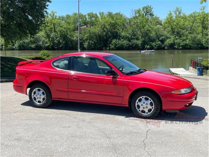 2000 oldsmobile alero in alsip, illinois