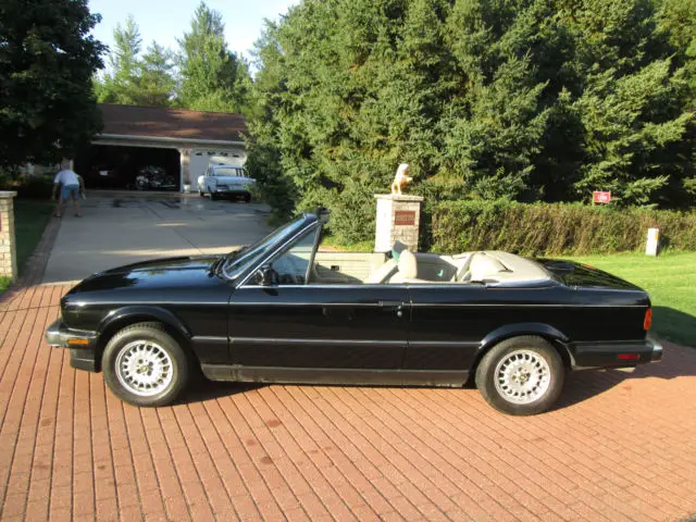 1987 bmw 325 i convertible . 1 owner car only 40 k miles showroom cond serviced