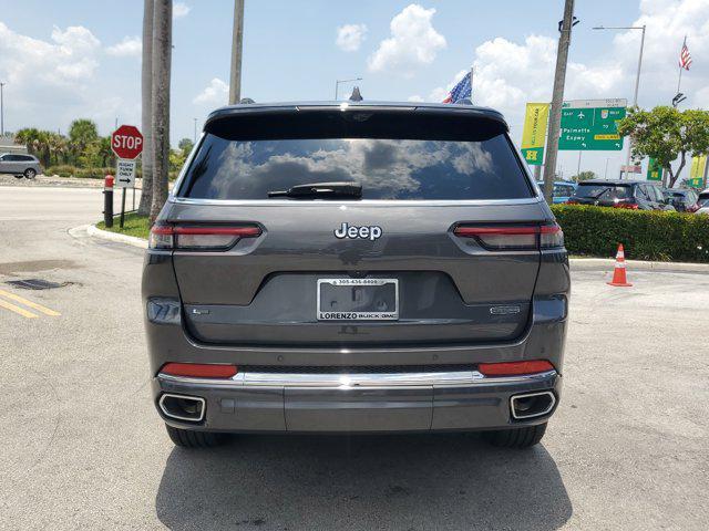 2022 jeep grand cherokee l overland