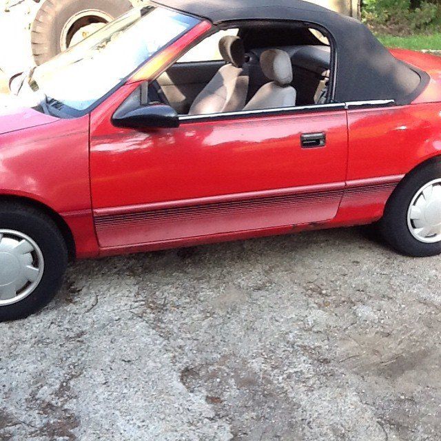 1993 geo metro red convertible 5 speed