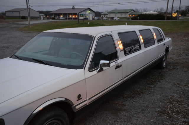 "sale" - stretch limosine lincoln town car executive