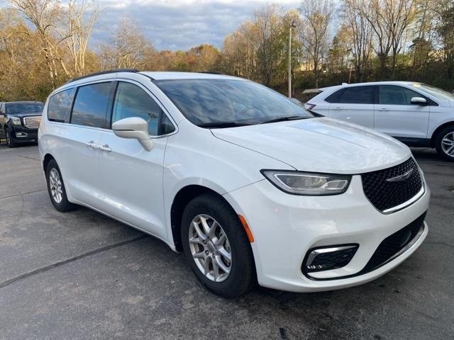 2022 chrysler pacifica touring-l