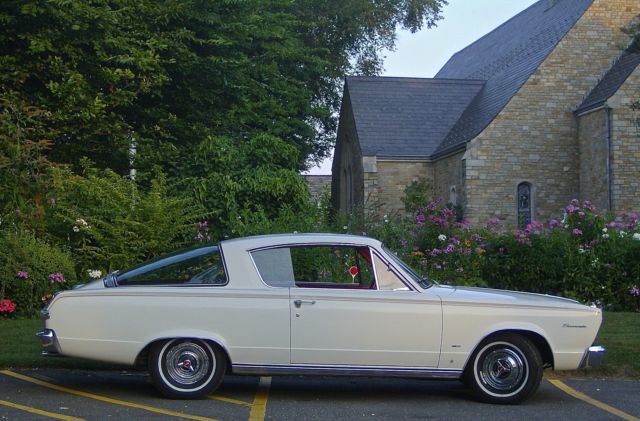 1966 barracuda orig factory v8 automatic with pb, ps beautiful, solid condition
