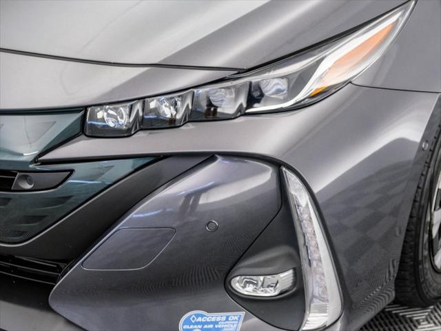 2021 toyota prius prime limited
