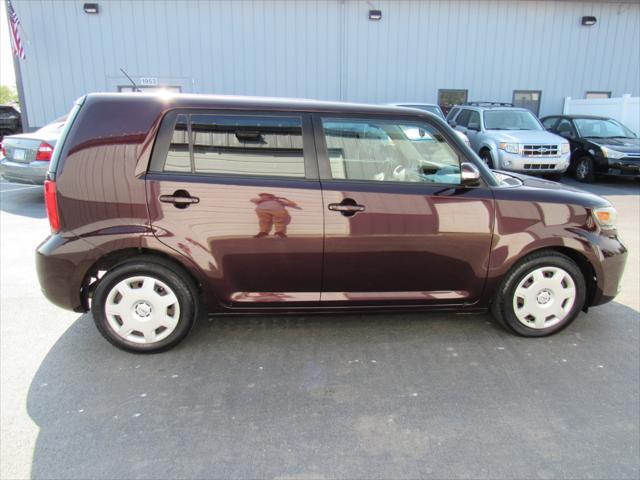 2008 scion xb base