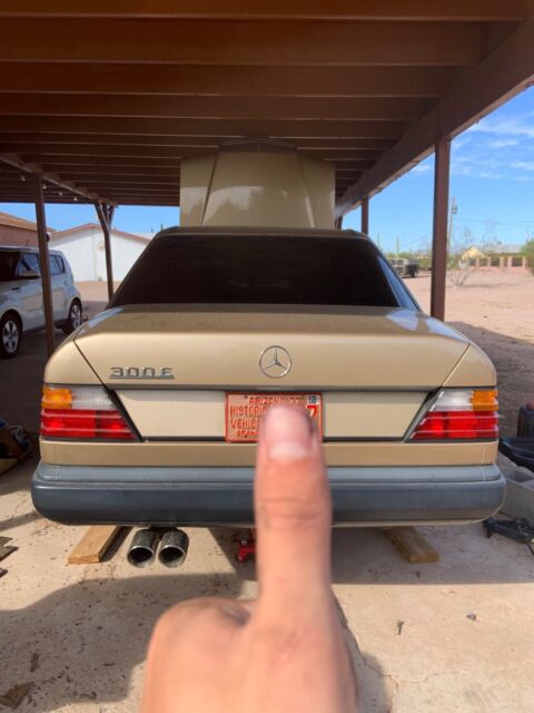 1987 mercedes-benz 300e sedan brown rwd automatic e