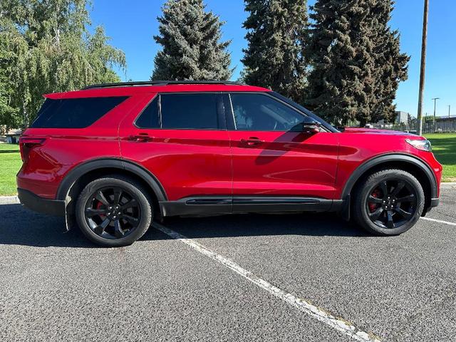 2021 ford explorer st