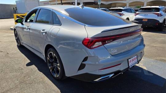 2022 kia k5 gt-line