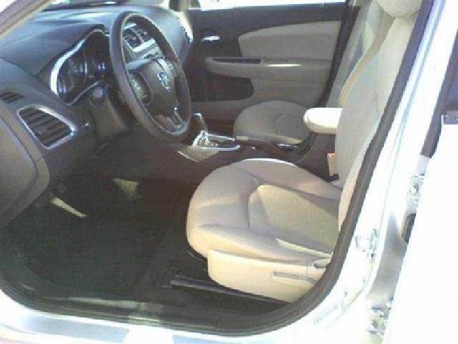 2012 dodge avenger se sedan 4d in bloomington, ca