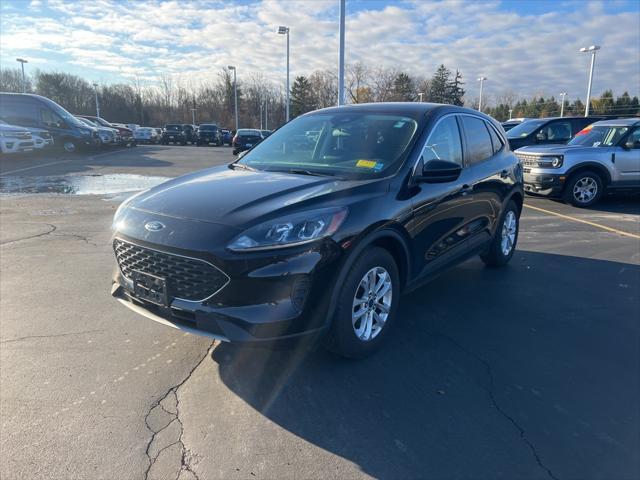 2021 ford escape se