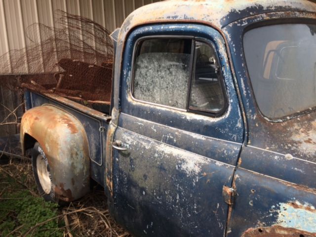 2 1950 international pickup trucks
