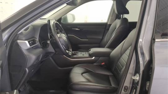 2020 toyota highlander hybrid xle